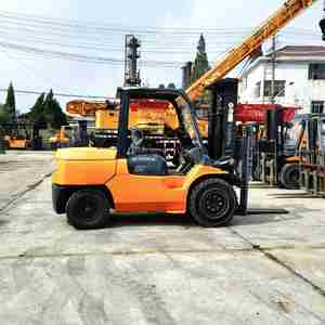 Top Japanese Brands New 5t Diesel <b>Engine</b> Forklift Truck RWD <b>Standing</b> Operation Stable Performance Various Configurations China - Product Image 5