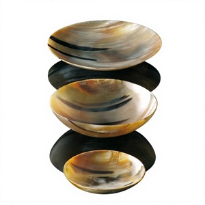 ชุดชามกลมทำจากเขาควายธรรมชาติขัดเงา 3 ใบ ลายวน - Product Image 1