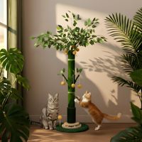 Griffoir vertical haut de gamme moderne et élégant en sisal naturel avec jouet interactif à piste de balle pour chats adultes d'intérieur
