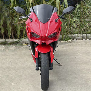 Vente Spécialisée de Motos d'Occasion Populaires : Motos à Essence 250cc, Streetbikes, Sportbikes - Product Image 2