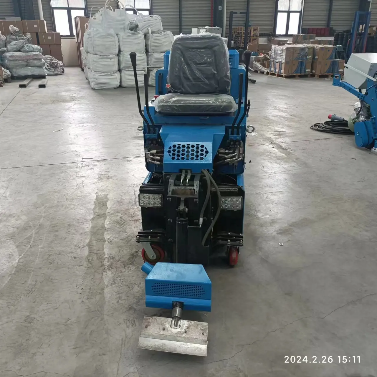 CE/ISO Approved factory price ride on floor stripper machine to remove ceramic tile