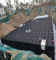 Système de collecte et de réutilisation des eaux de pluie urbaines en plastique avec un design moderne pour une utilisation en extérieur
