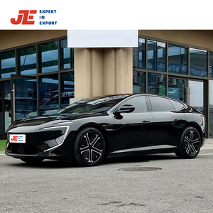 2026 JZ Auto Changan Avatr12 Berline 4 portes 5 places 670KM Longue autonomie Véhicules à énergie nouvelle Avtar 12 Royal Max Ultra en stock - Product Image 2