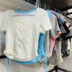 T-shirt estive con maniche corte da <span class=keywords><strong>donna</strong></span> di seconda mano le balle di abbigliamento della Germania sono perfette per la frugalità e la moda sostenibile - Product Image 2