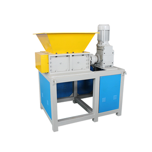 Broyeur industriel OEM à double arbre avec boîte de vitesses et pompe, portable, haute sécurité pour le recyclage des métaux et des plastiques - Product Image 5