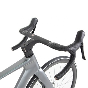 <span class=keywords><strong>Bicicleta</strong></span> de Carretera de Fibra de Carbono R5pro 2026, Nueva, con Doble Freno de Disco, 24 Velocidades, Cableado Interno Completo, Ruedas de Aluminio, Aerodinámica, para Carreras - Product Image 6