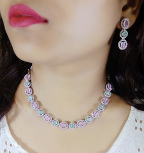 Conjunto de joyería india con tachuelas de piedra AD chapada en plata azul elegante para fiesta de boda y regalo de compromiso producto a granel hecho a mano - Product Image 2