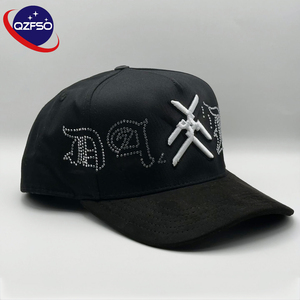 QZFSO Gorras de Béisbol Personalizadas con Logotipo Bordado en 3D, Gorra de 5 Paneles con Visera Curva de Gamuza para Hombre y Mujer, Gorra Deportiva con Cierre a Presión y Pedrería - Product Image 1