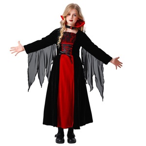 Yi Xiaoyi Conjunto de disfraz de demonio de Halloween para niñas, juego de rol para fiesta, manga larga de terciopelo negro y rojo con capa - Product Image 1