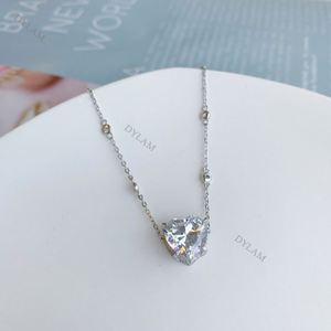 Collar de Plata de Ley 925 con Baño de Rodio y Circonitas 5A, Diseño de Corazón Eterno, Joyería de Lujo Personalizada Dylam - Product Image 5