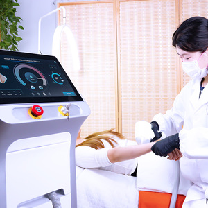 Intelligente Diode Laser Ontharing Machine Met Auto Instellingen Geoptimaliseerd Voor Donker Haar Alle Huidtypes - Product Image 5