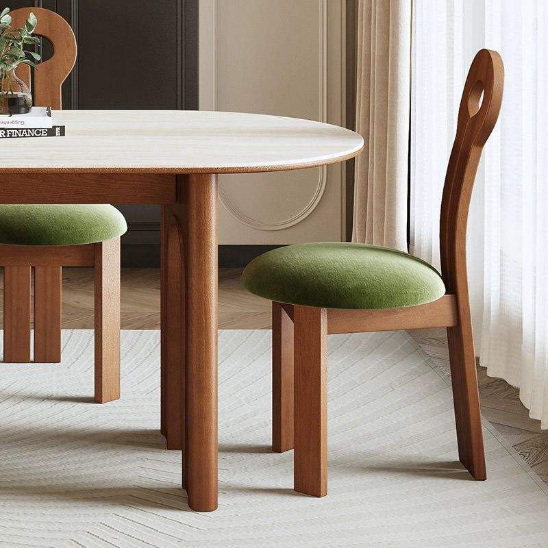 Laine d'agneau verte couleur noyer