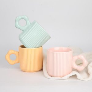 Christian Tassen Latte Nordic Style Keramik Kaffeetassen Anpassbare Langlebige Reise Tee tasse Mit Blumen griff - Product Image 3