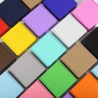 Boîtes d'expédition en carton ondulé kraft avec logo personnalisé, revêtement UV, emballage recyclable et biodégradable pour bagues, vernis à ongles et cadeaux