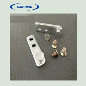 Soporte metálico con gancho para cortadora de papel Nantong con tornillos para piezas de cuchillas industriales - Product Image 3