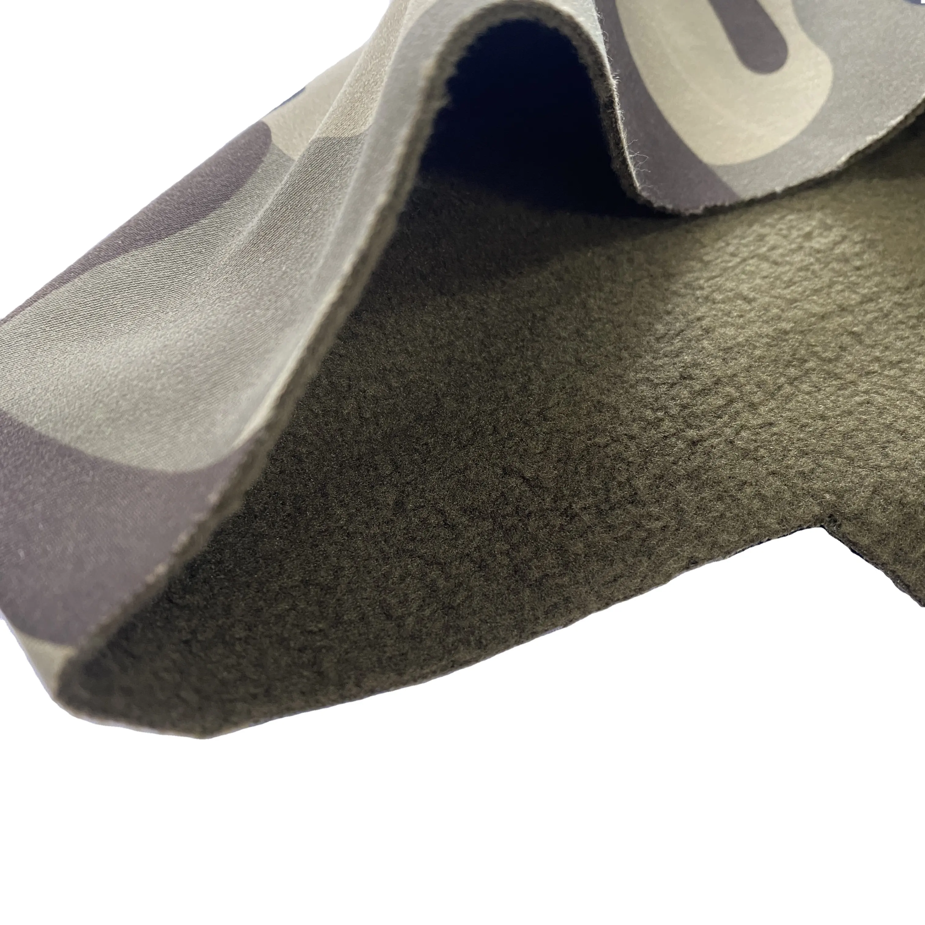 Multicam imperméable 100polyester camouflage polaire tissu softshell pour veste extérieure