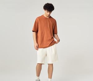 T-shirt de sport personnalisé 100% coton pour hommes Streetwear Hip Hop surdimensionné avec logo décontracté imprimé à séchage rapide et respirant - Product Image 4