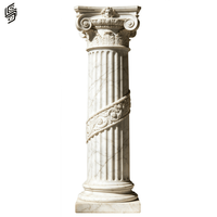 Colonne romaine en marbre blanc naturel européen de haute qualité, sculpture personnalisée, pilier en pierre pour la décoration de villas et d'hôtels