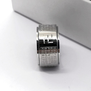 Accessori esplosivi con stella Cross border anello gioielli in acciaio al titanio può ruotare dito uomo in stile vintage in acciaio inossidabile - Product Image 3