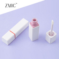 Tube de brillant à lèvres vide à double paroi de 7,5 ml, emballage carré blanc nacré pour rouge à lèvres liquide, tube en plastique à torsion, flacon d'huile à lèvres avec pinceau