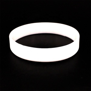 China Manufacturer Professional Promotion Blank Rubber Wristband Custom Silicone Wristbands