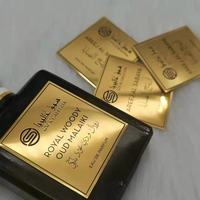 Étiquette personnalisée en alliage d'aluminium 3D écologique OEM, gravée sur mesure, pour flacon de parfum de luxe et artisanat cosmétique