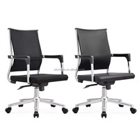Silla de Oficina Ejecutiva Ergonómica Moderna con Brazos Fijos, Base Cromada, Asiento y Respaldo de Cuero PU, Diseño Giratorio, Ajustable para Taller o Escuela