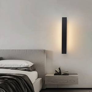 Lámpara de Pared LED Minimalista, Rectangular, de Aluminio Negro, Luz Blanca Cálida 3500K, Control Táctil, Regulable, para Baño e Interiores - Product Image 5