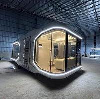 Hôtel Capsule Spatiale de Luxe Personnalisé, Direct Usine, en Acier Léger, Modèle 20 pieds, Marque Zhonghao, Design Moderne, Étanche, Extérieur, Rapide à Installer