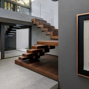 Scala Sospesa Sottile con Trave Singola in Acciaio, Supporto Nascosto a Parete, Gradino in Marmo, Stile Raffinato - Product Image 1