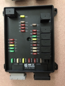 Boîte à fusibles compatible Liugong 49C4632 pour pelle et chargeuse sur pneus – Pièces de machines de construction directement de l'usine - Product Image 4