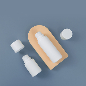 Neues Design 30ml 50ml 100ml 120ml PP-Material Vakuum flasche <span class=keywords><strong>1</strong></span> Unze <span class=keywords><strong>1</strong></span>,69 Unzen 3,38 Unzen 4 Unzen Airless-Emulsion pumpen flasche - Product Image 4