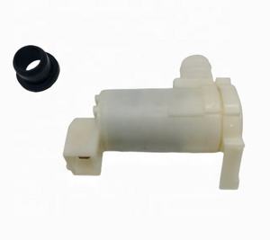 28920-50Y10 28920-8H300日産エクストレイルパトロールY60用ワッシャー付きフロントガラスクリーニングポンプ - Product Image 1