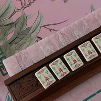 Set Mahjong Akrilik Premium Amerika dengan Ubin Mahjong Bermotif Bunga Vintage untuk Permainan Santai dan Hadiah Liburan