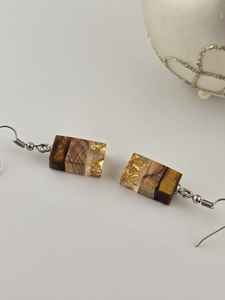 Fashionable <b>Resin</b> And Wooden Earrings Lightweight Handmade Jewelry Nature Inspired Design Perfect For Everyday Wear Or Special - Product Image 2