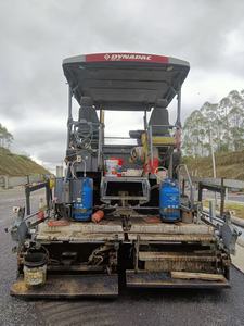 آلة رصف الأسفلت المستعملة عالية الجودة دايناباك SD2530CS - آلة رصف الأسفلت الفعالة لإنشاء الطرق - Product Image 3