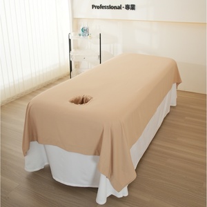 Drap <span class=keywords><strong>de</strong></span> table <span class=keywords><strong>de</strong></span> massage plat 240x140cm avec trou pour le visage Couvre-lit en coton pour le visage Drap <span class=keywords><strong>de</strong></span> table <span class=keywords><strong>de</strong></span> massage avec logo personnalisé - Product Image 4