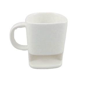 FAMA fabbrica all'ingrosso AB grade custom design white cookie pocket mug <span class=keywords><strong>tazza</strong></span> da caffè in ceramica con supporto per <span class=keywords><strong>biscotti</strong></span> - Product Image 1