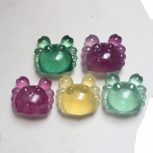Hand-Carved Eco-Friendly Folk Art 2.8-3cm Natural Rainbow Fluorite Crystal Sea Animal <strong>Crab</strong> Carving <strong>Ornament</strong> for Home Decor - Product Image 3