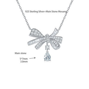 Collier Pendentif Unisexe en Argent Sterling avec Nœud Papillon Élégant et Tendance, Moissanite, Plaqué Or Rhodié, Sertissage à Griffes, Idéal pour Mariage - Product Image 5