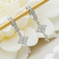 14K gouden diamanten sleutelhangende oorbellen 1.22ct laboratoriumdiamant pavé klauwbevestiging Franse draad cadeaujuwelen
