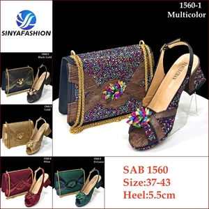 Ensemble de chaussures et sacs de luxe pour femmes en gros – Talons hauts italiens et sacs à main assortis pour femmes avec chaussures compensées - Product Image 2