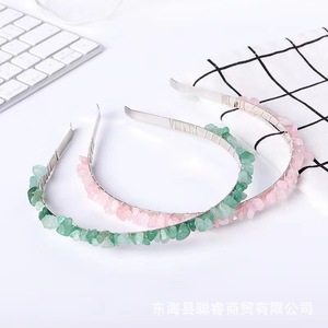 ที่คาดผมคริสตัลเพบเบิลสำหรับผู้หญิง สีไล่ระดับอเมทิสต์ ทำด้วยมือ ของขวัญวันเกิด ขายส่งข้ามพรมแดน - Product Image 3