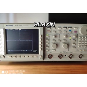 ออสซิลโลสโคป Tektronix รุ่น TDS744A 500MHz 2GS/s สภาพการทำงานสมบูรณ์แบบ - Product Image 1