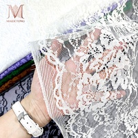 Großhandel Eleganter Transparenter Durchbrochener Blumen-Spitzenstoff aus 100% Polyester für Damen Midi- und Maxikleider
