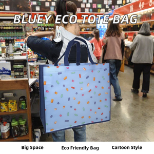 Bolsa de compras grande de Bluey con diseño de dibujos animados, ecológica, de polipropileno no tejido, importada, con asas y etiqueta para regalo y uso diario. - Product Image 2