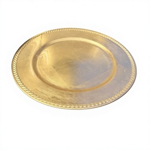 Plato de lujo dorado con borde de cuentas para servir comida, vajilla para ocasiones de boda, plato metálico decorativo en venta - Product Image 1