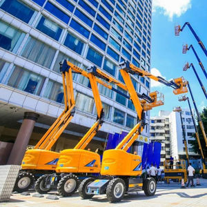 Máquina de plataforma <span class=keywords><strong>a</strong></span>érea móvil XGA20, 20m, de fábrica oficial, utilizada, <span class=keywords><strong>a</strong></span> un <span class=keywords><strong>buen</strong></span> <span class=keywords><strong>precio</strong></span> - Product Image 1