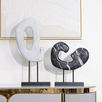 Sculpture abstraite en marbre personnalisable, art en pierre noir et blanc, ornement décoratif avec base en métal pour commande en gros