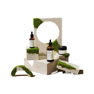 Oggetto Geometrico in Pietra Bianca Testurizzata, Piccoli Ornamenti Ecologici e Durevoli, Accessori per Cosmetici, Still Life e Photo Booth - Product Image 2